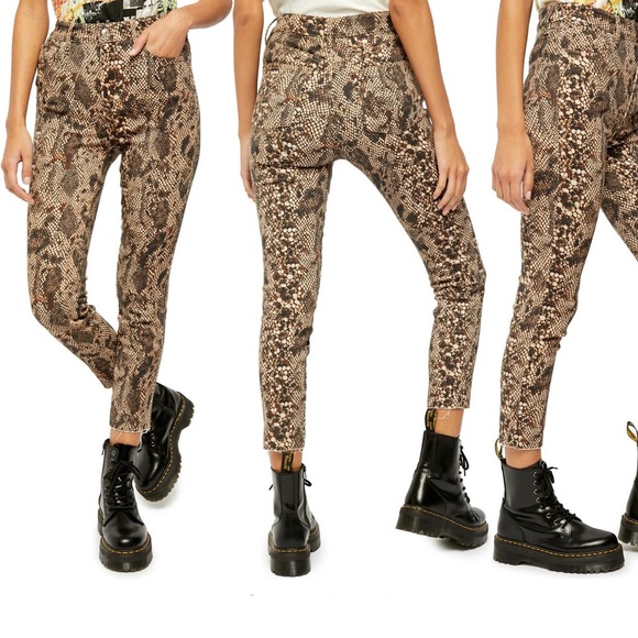 Free People Denim - Free People high waisted denim legging jeans